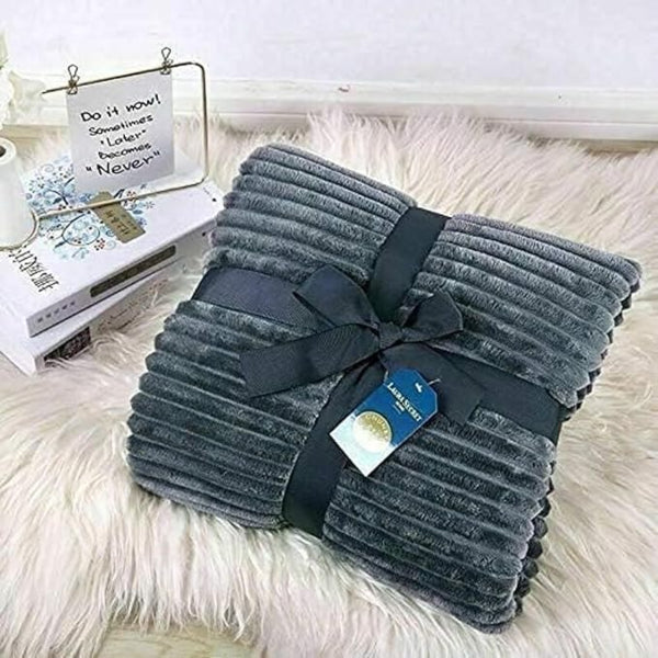 Soft Fleece Throw Blanket - Fluffy Cosy Chunky Ribbed Sofa Throw, Hand or Machine Wash, Warm Fleece Blanket for Sofa, Bed and Couch (150 x 200 Cm, 200 x 240 Cm Double)